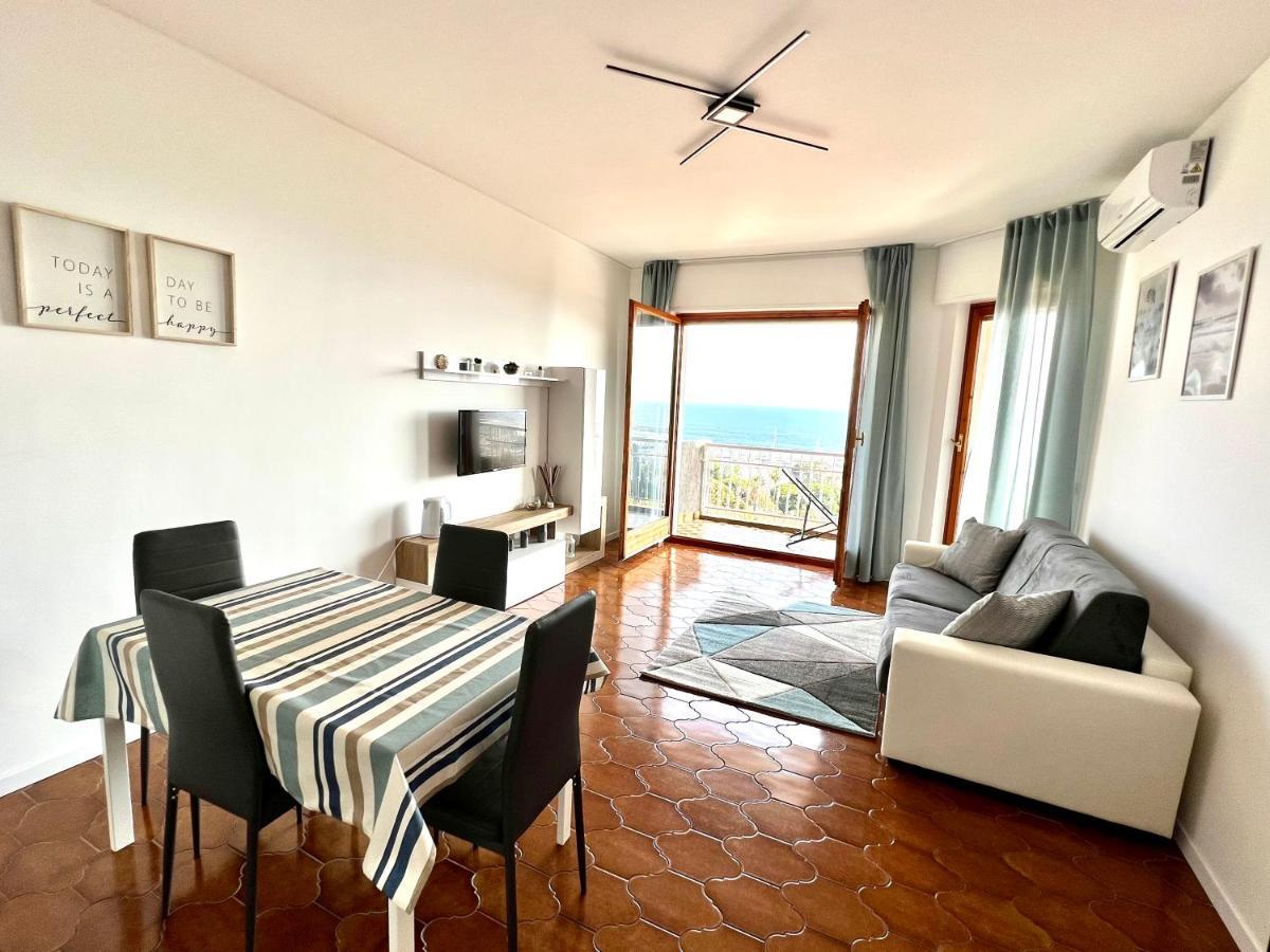 Special Home Vista Mare E Parcheggio Privato Санремо Екстер'єр фото