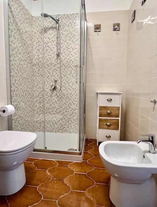 Special Home Vista Mare E Parcheggio Privato Санремо Екстер'єр фото